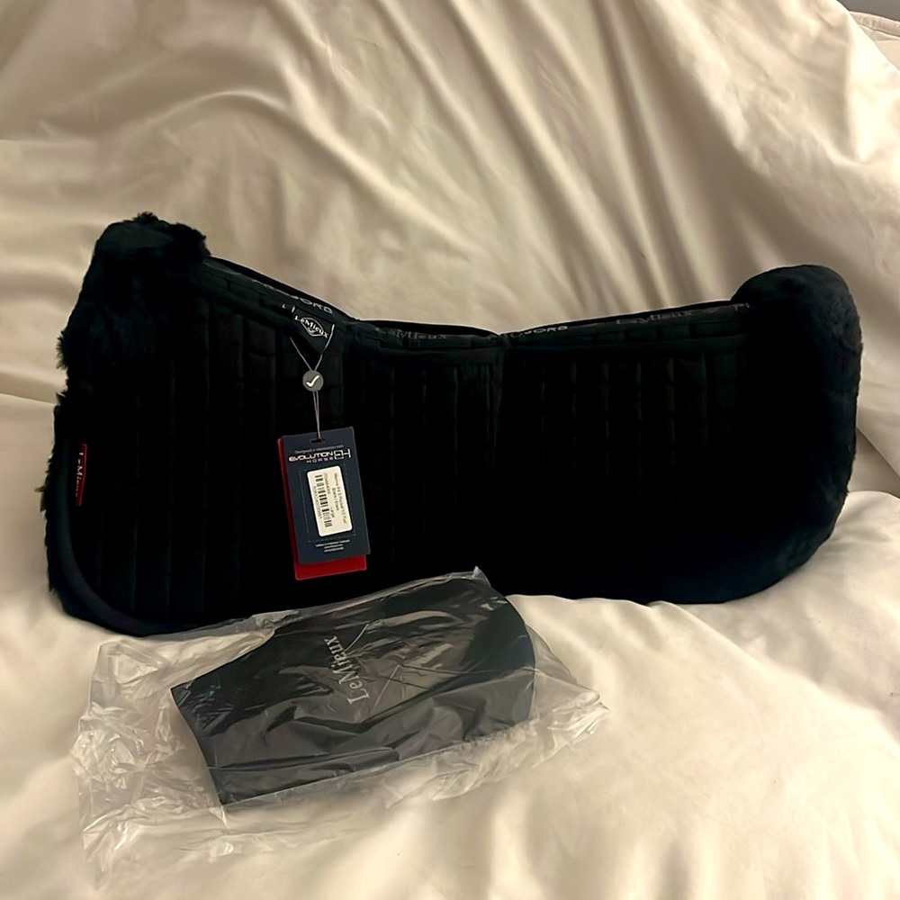 LeMieux Merino Half Pad
